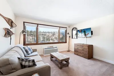 Image de Tamarron Lodge # 412 - Vues sur la montagne - Golf - Climatisation / Piscine / Jacuzzi - Navette à ski