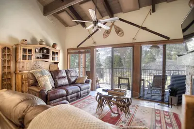 Image de Tamarron Resort # 584-585 - Terrasse privée - Golf / climatisation / piscine / bain à remous - Navette à ski