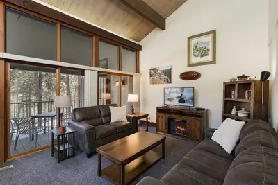 Image de Tamarron Resort # 818 - Au milieu des pins - Golf - Ac / Piscine / HotTub - Navette à ski