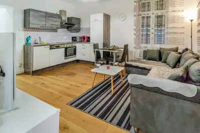 Image de L'appartement moderne rencontre le style viennois classique