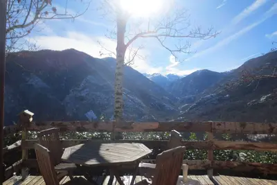 Image de Le chalet de Larcat, vue imprenable sur la montagne