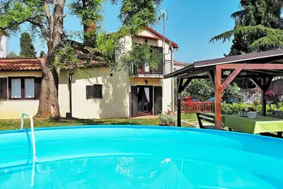Image de Belle maison de vacances avec Wifi, climatisation, piscine privée, Tv, terrasse, animaux admis