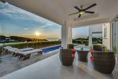 Image de Superbe maison de San Juan del Sur dans une communauté fermée avec une vue imprenable et une piscine privée