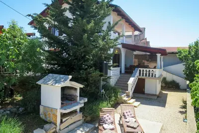 Image de Belle maison de vacances privée avec climatisation, Wifi, Tv, terrasse, animaux admis et parking