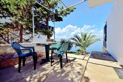 Image de Merveilleuse maison de vacances privée pour 7 personnes avec Tv, terrasse et parking