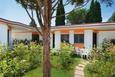 Image de Magnifique maison de vacances pour 6 personnes avec climatisation, Tv, patio et animaux admis