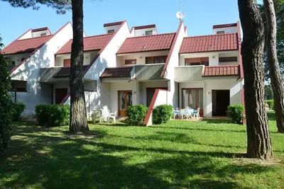 Image de Merveilleuse maison de vacances pour 8 personnes avec climatisation, Tv, terrasse et animaux admis