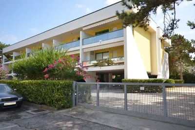 Image de Bel appartement pour 5 personnes avec Wifi, climatisation, Tv, balcon et animaux admis