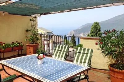 Image de Agréable appartement pour 5 personnes avec Wifi, climatisation, Tv, terrasse et parking