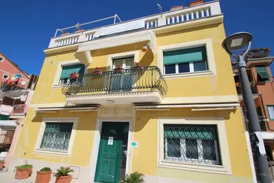 Image de Bel appartement pour 5 personnes avec climatisation, Wifi, Tv, terrasse et animaux admis