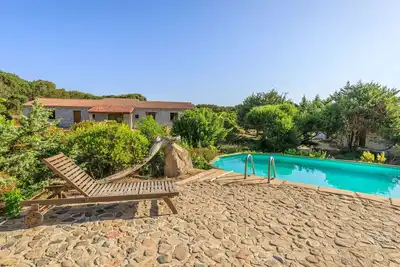 Image de Magnifique maison de vacances pour 4 personnes avec piscine, terrasse et animaux admis