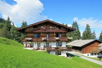 Image de Agréable appartement pour 11 personnes avec Wifi, Tv, balcon et parking