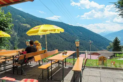 Image de Agréable appartement pour 14 personnes avec Wifi, Tv, balcon et parking