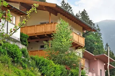Image de Joli appartement pour 8 personnes avec Wifi, Tv, balcon et parking