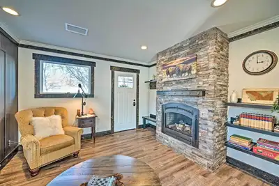 Image de Nouveau! Appartement Mindful Manhattan: 20 miles Ă Msu!