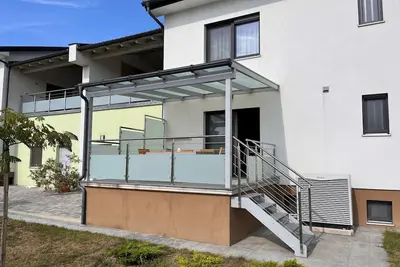 Image de Joli appartement pour 6 personnes avec Wifi, climatisation, Tv, terrasse, animaux admis et parking