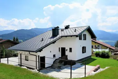 Image de Belle maison de vacances privée avec Wifi, Tv, terrasse, animaux admis et parking