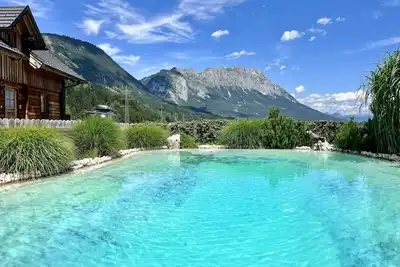 Image de Appartement dans une maison de vacances avec Wifi, piscine, Tv, terrasse, animaux admis, parking