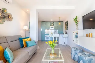 Image de Penthouse au centre de La Cala et à deux pas de Playa!
