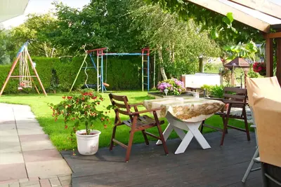 Confortable appartement pour 5 personnes avec Wifi, Tv, terrasse, animaux admis et parking