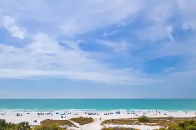 Image de Siesta Key Beach Cottage en face de la plage n ° 1 aux États-Unis