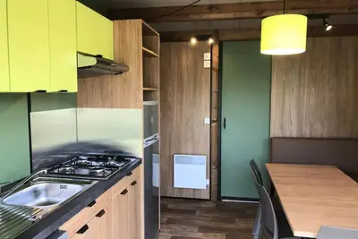 Image de Chalet Ottawa (6 pers) 3 chambres-Tv-Clim- Lave vaisselle-Transat- terrasse couverte 6 personnes