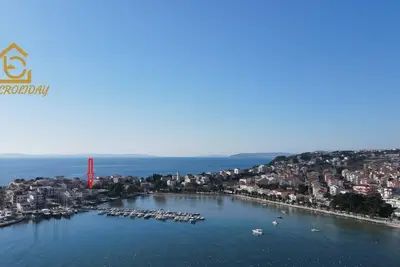 Image de Maison avec une terrasse spacieuse avec vue sur la mer