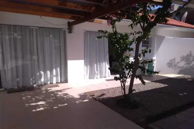 Image de Maison à Daniela Beach