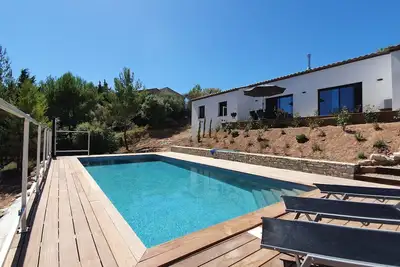 Image de Villa élégante à Beaufort avec piscine privée