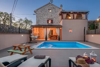 Image de Belle maison à Orbanici avec WiFi