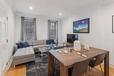 Image de Magnifique 2 chambres⭐️Hôpital diplôméackPatio arrière