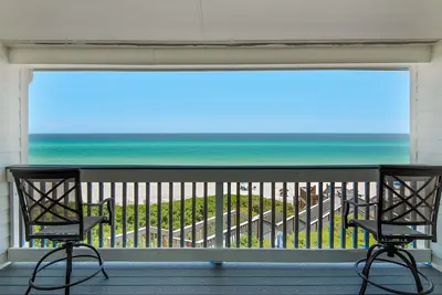 Image de Blue Nine 3 - se trouve directement sur le golfe du Mexique.