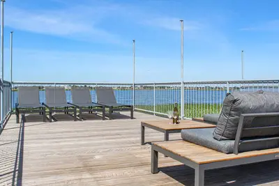 Image de Joli bateau à Aalsmeer avec cuisine