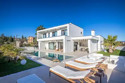 Image de Belle maison à Krk avec sauna