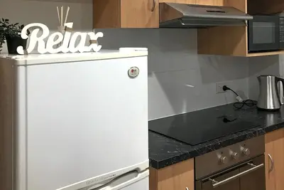 Image de Appartement lumineux et spacieux de 2 chambres, emplacement parfait