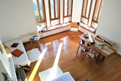 Image de Maison moderne unique Ă Afetes avec une vue imprenable!