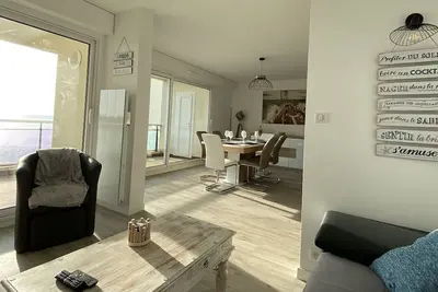 Image de Magnifique Appartement Acces Direct Plage