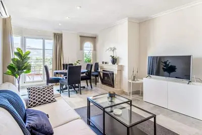 Image de Puerto Banus Apartment Sea Mountain View Pools Wifi Bbq