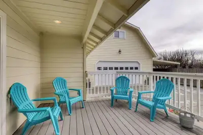 Image de Maison du centre-ville avec terrasse privée - à proximité des commerces et des restaurants!