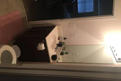 Image de Maison chaleureuse somptueuse près de Stone Mountain Park