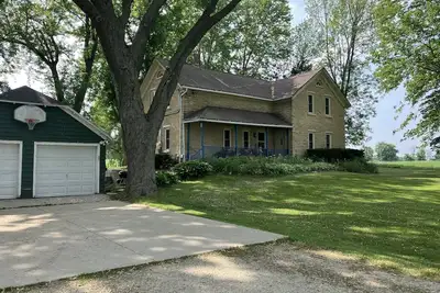 Image de Farmette rénovée avec animaux de compagnie 1898 sur 4 acres