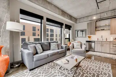 Image de Minnestay * City Loft 49 ★ À pied du tramway ★ Paradis des voyageurs d'affaires ★ N. Boucle