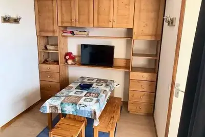 Image de Paradiski proche pistes et commerces vallandry