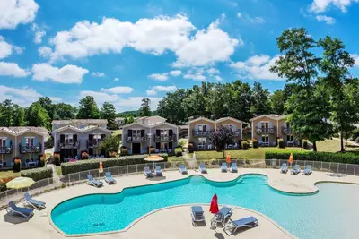 Image de Joli appartement pour 4 personnes avec piscine, Wifi, Tv, balcon, animaux admis et parking