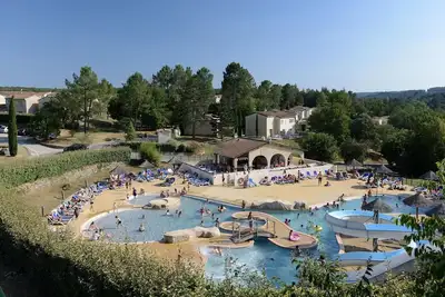 Image de Bel appartement pour 7 personnes avec piscine, Wifi, Tv, terrasse, animaux admis et parking
