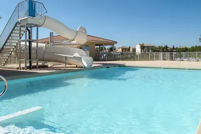 Image de Agréable appartement pour 6 personnes avec piscine, Wifi, Tv, terrasse, animaux admis et parking