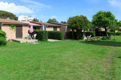 Image de Bel appartement dans une maison de vacances avec climatisation, Wifi et terrasse