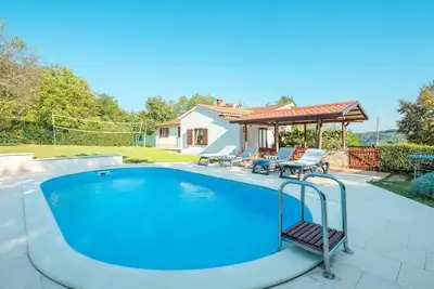 Image de Merveilleuse maison de vacances avec piscine privée, climatisation, Wifi, Tv et terrasse