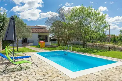 Image de Belle maison de vacances privée avec climatisation, Wifi, piscine privée, Tv et terrasse