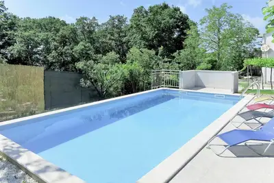 Image de Magnifique maison de vacances privée avec climatisation, piscine privée, Tv et terrasse